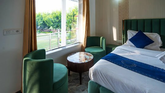 Premium Room - View 4